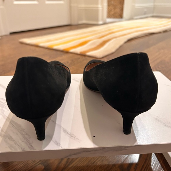 Prada suede pointed toe kitten heel pumps - Picture 6 of 7